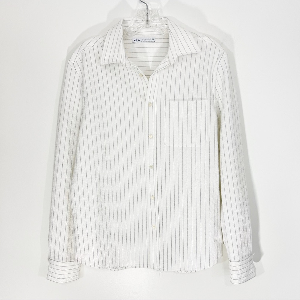 Zara Striped Textured Buttondown Shirt White Black Size Small